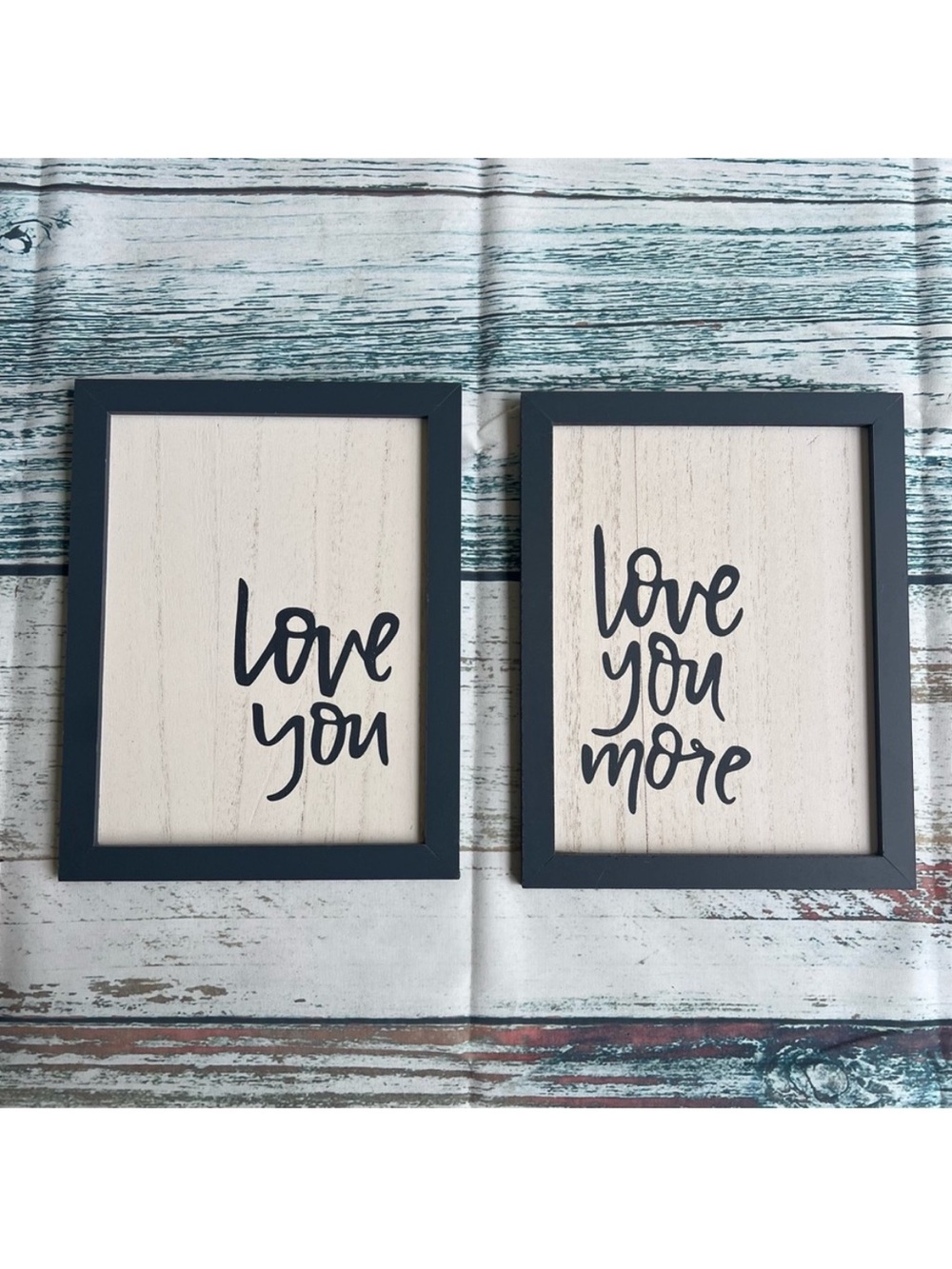 Gray Framed Love You Wall Art Set lightweight and easy to hang